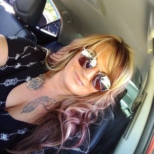 Meet your Posher, Deanna